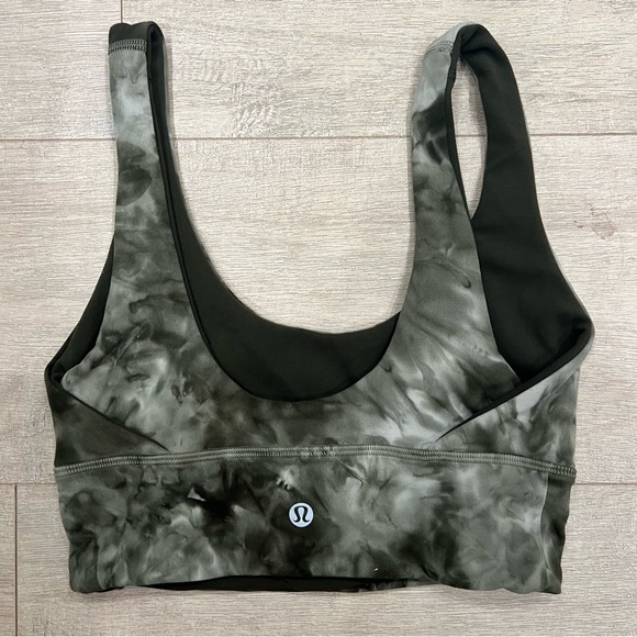 lululemon Align Reversible Bra in great condition - Picture 3 of 7